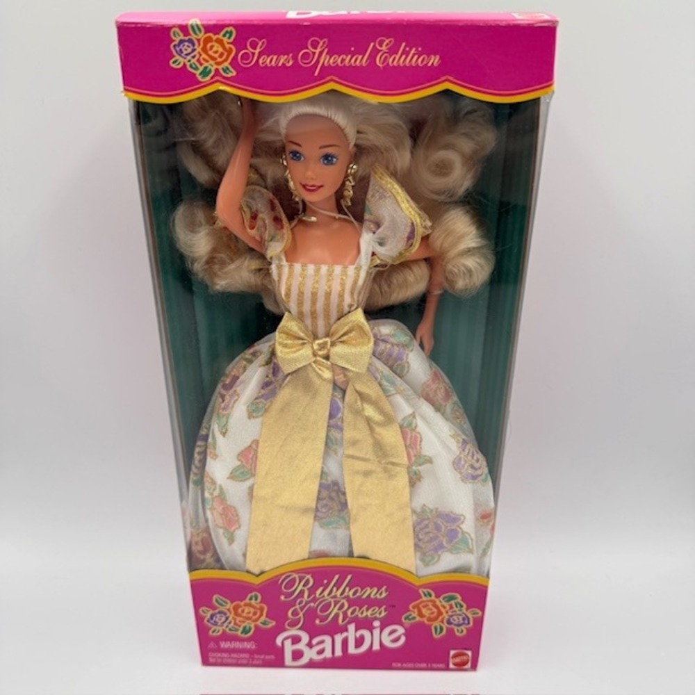 Vintage Ribbons‎ & Roses Barbie Sears Special Edition 1994 Mattel 13207 New
